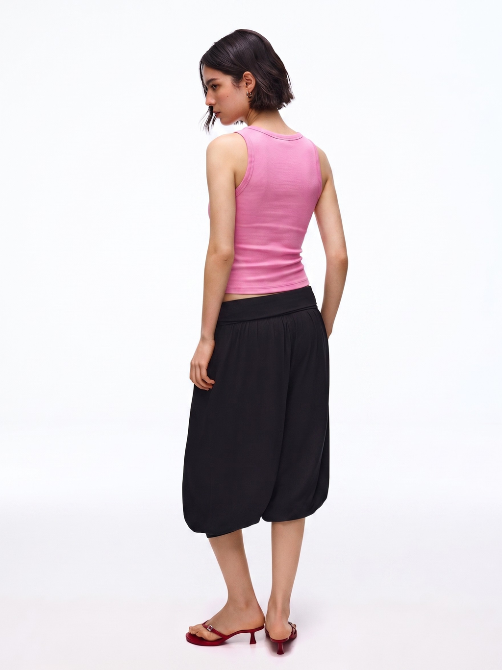 The Fuchsia Form Tank
